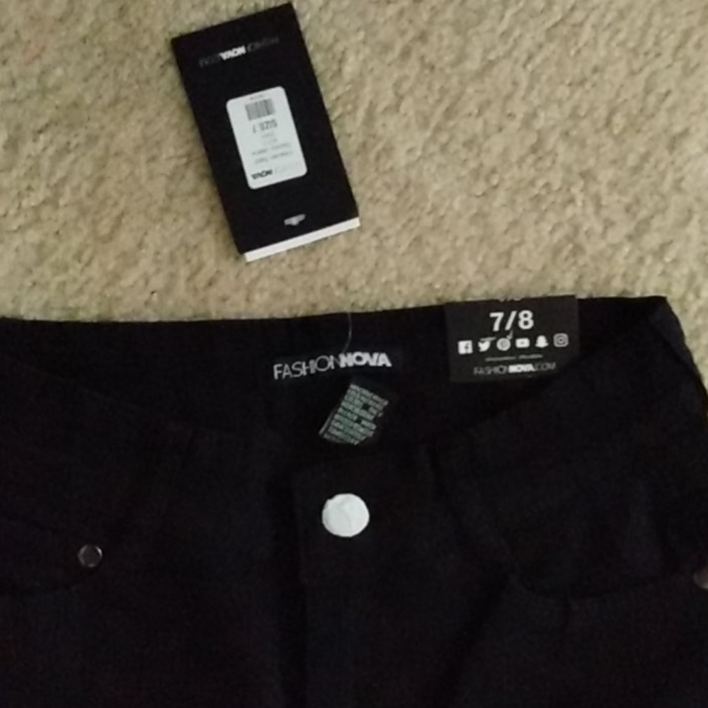 Jean Bundle - Picture 3 of 4